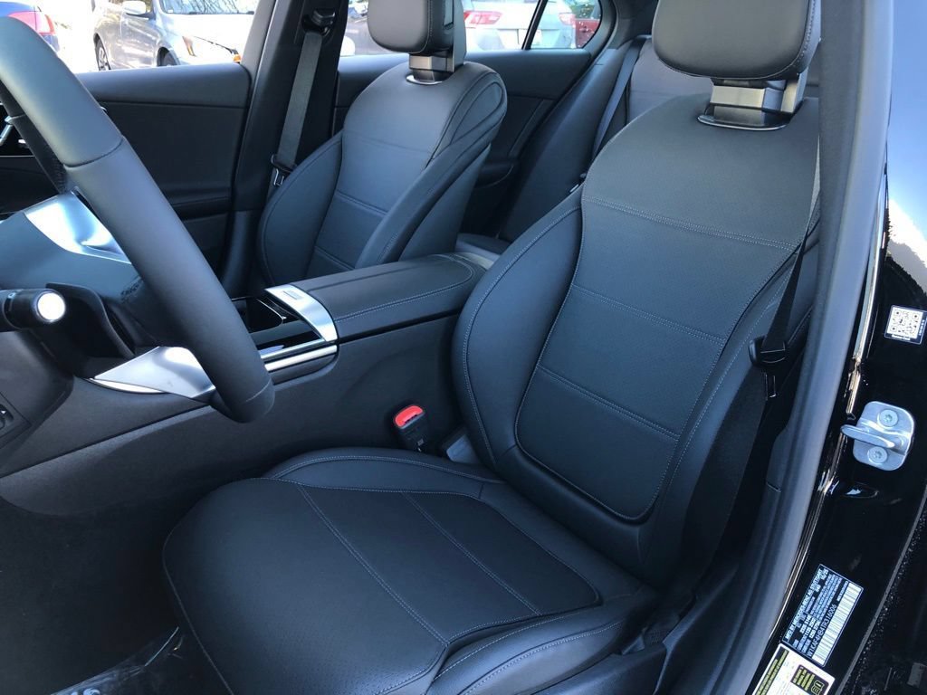 New 2026 Mercedes-Benz C 300 4MATIC Sedan image 27