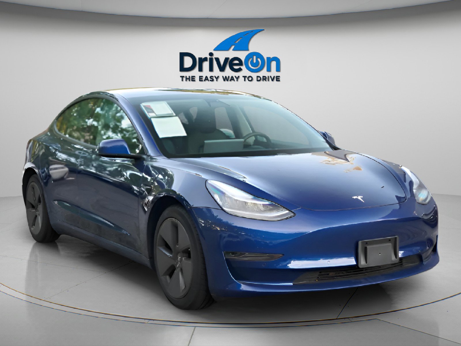 Used 2021 Tesla Model 3 Standard Range Plus image 13