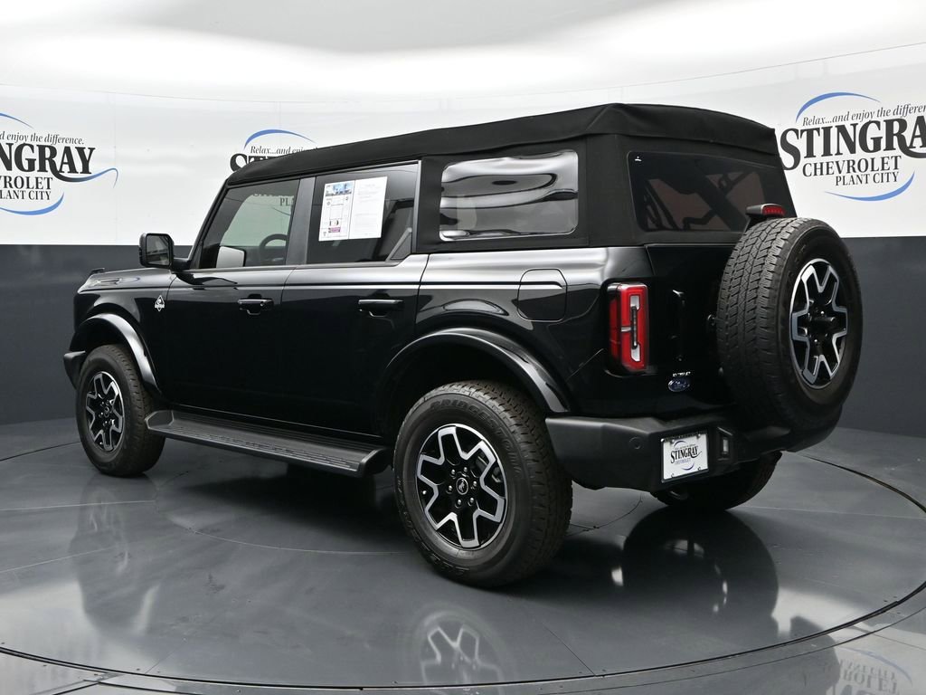 Used 2025 Ford Bronco Outer Banks image 5