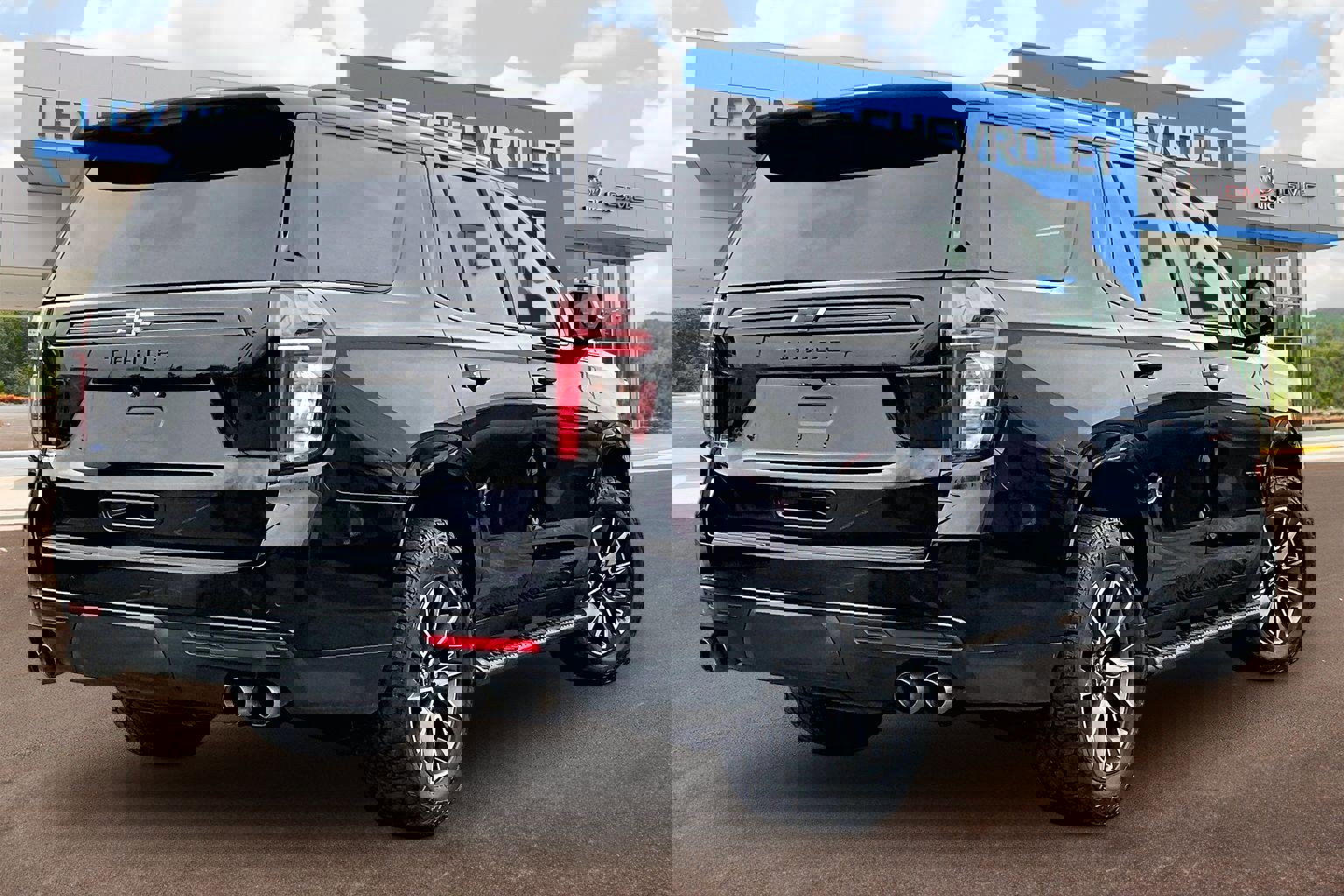 Certified 2024 Chevrolet Tahoe Z71 w/ Z71 Off-Road Package image 13