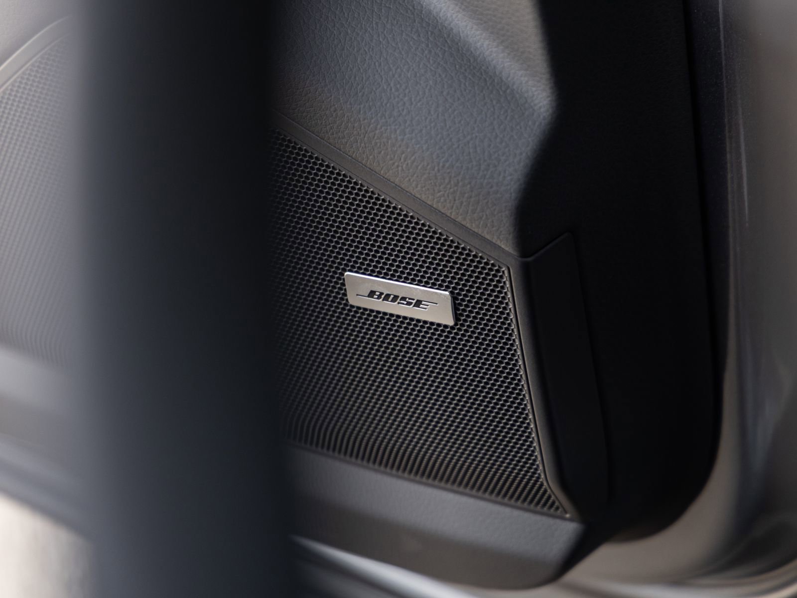 New 2026 Porsche Cayenne S image 21