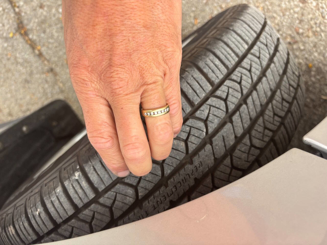 Used 2011 Nissan Versa 1.8 S w/ PWR Plus Pkg image 16