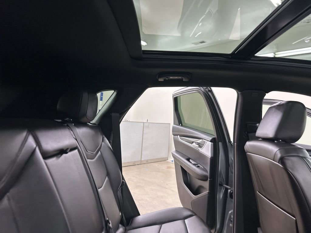 Certified 2025 Cadillac XT5 Premium Luxury image 24