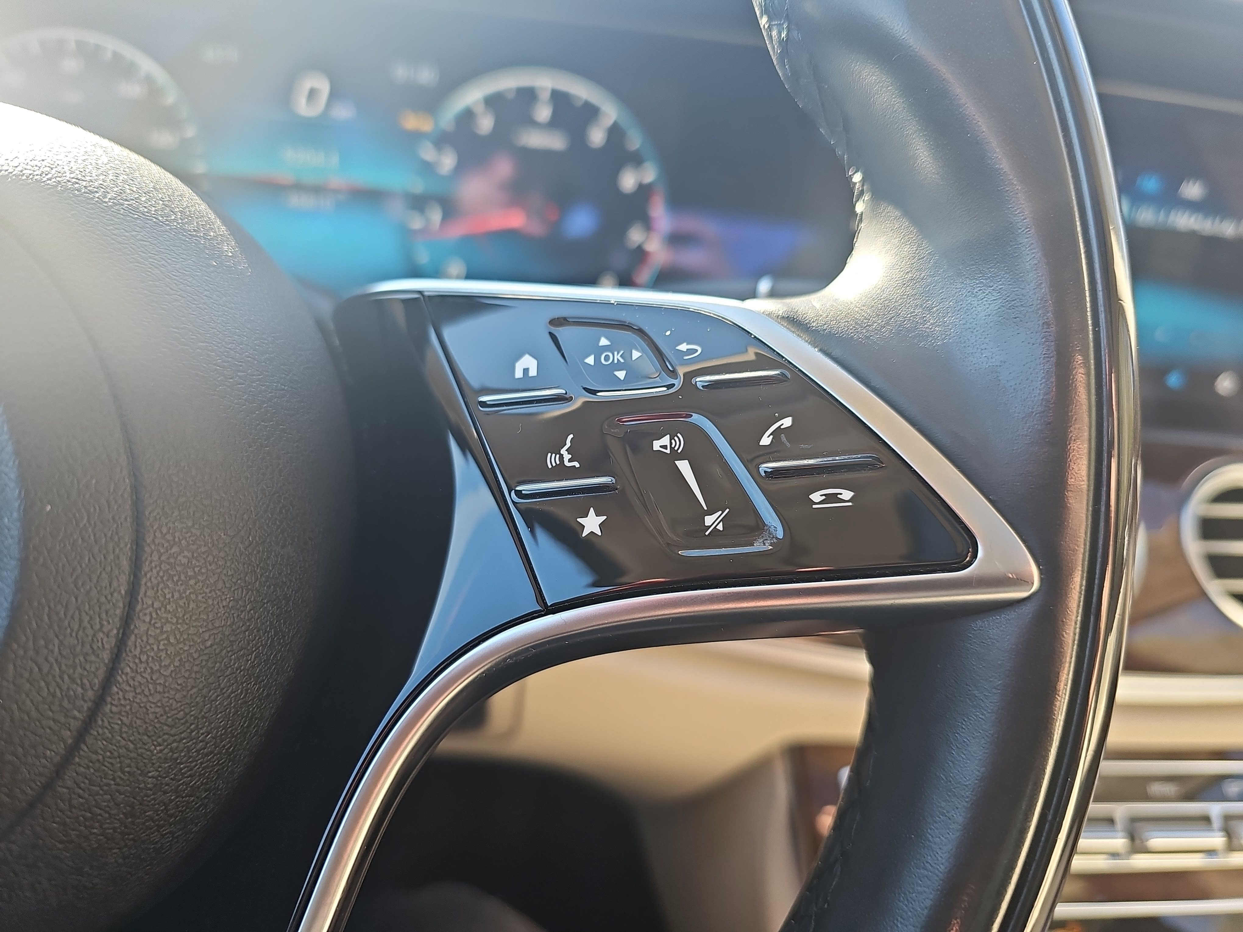 Certified 2022 Mercedes-Benz E 450 4MATIC Sedan image 19