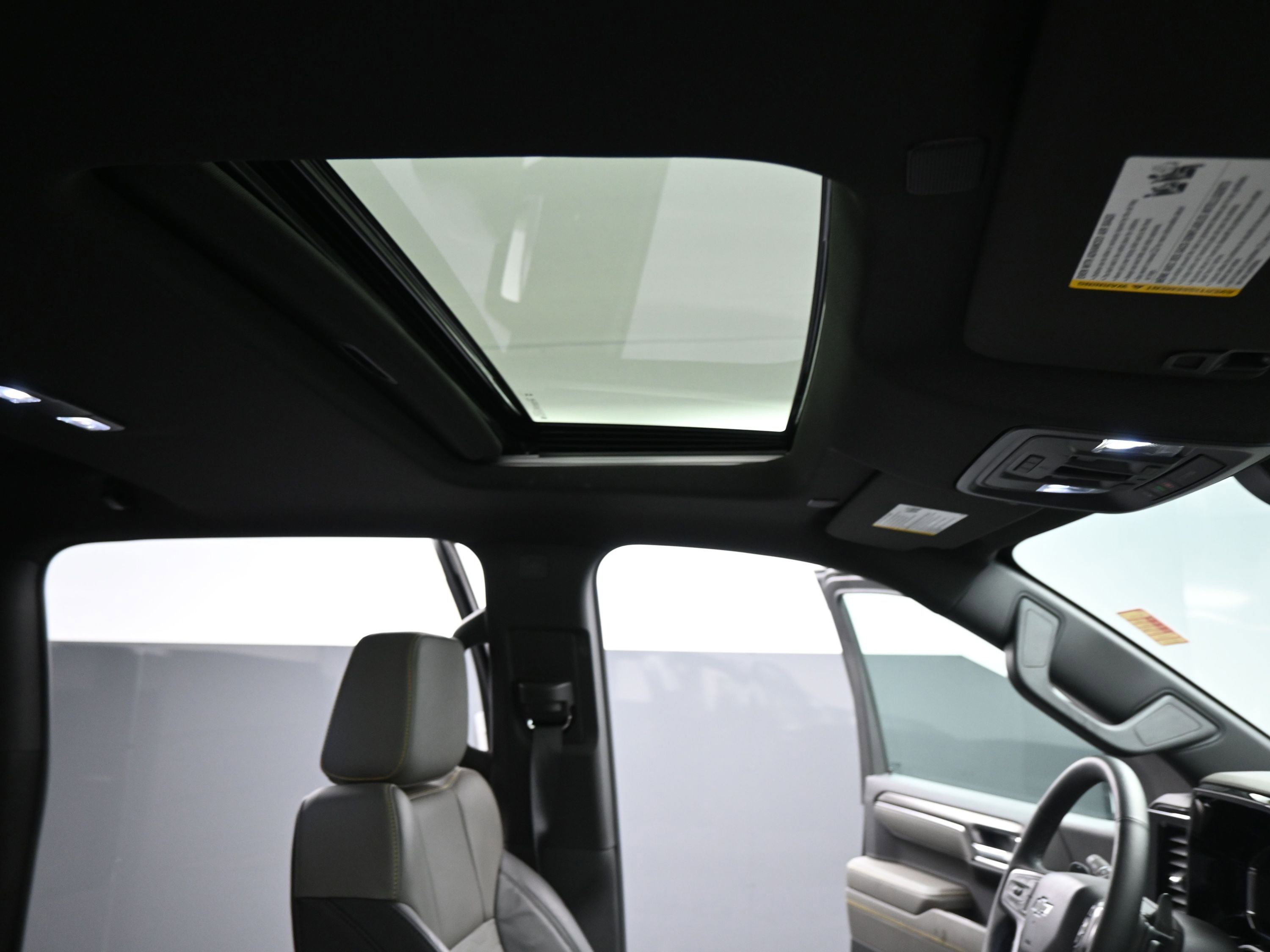 Certified 2025 Chevrolet Silverado 1500 ZR2 w/ Technology Package image 21