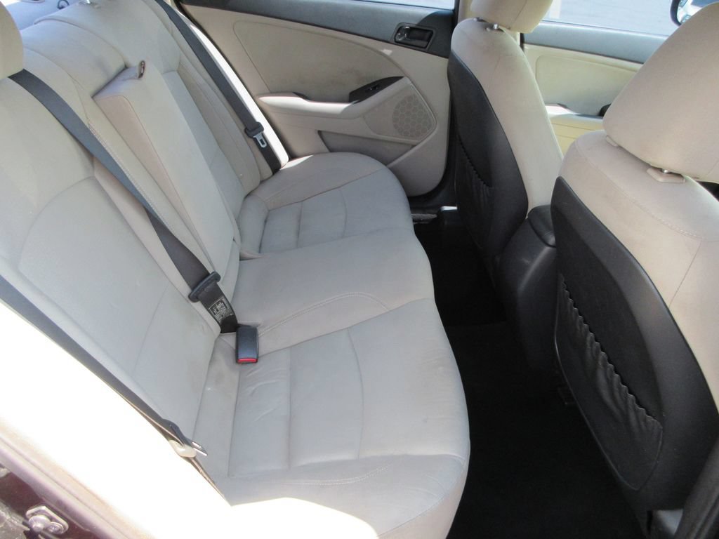 Used 2015 Kia Optima LX FWD image 16