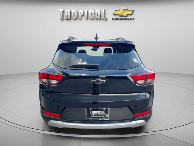 New 2026 Chevrolet TrailBlazer LT w/ Midnight Edition FWD image 4
