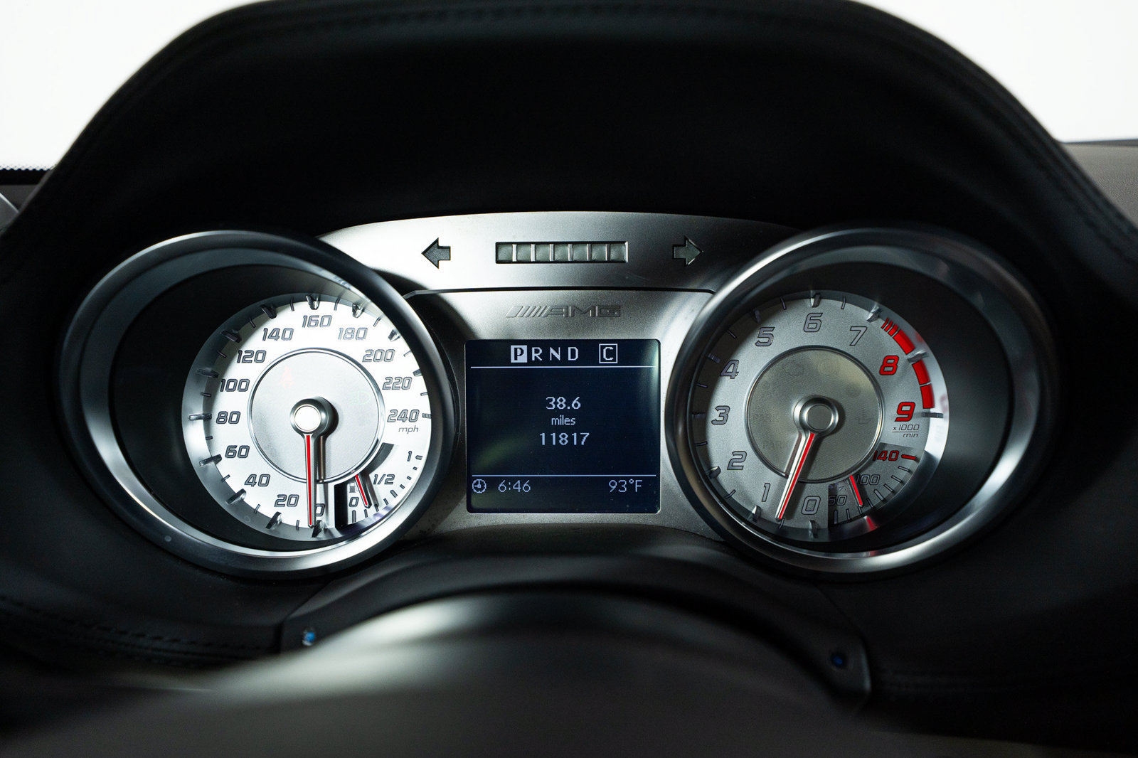 Used 2012 Mercedes-Benz SLS AMG Roadster image 39