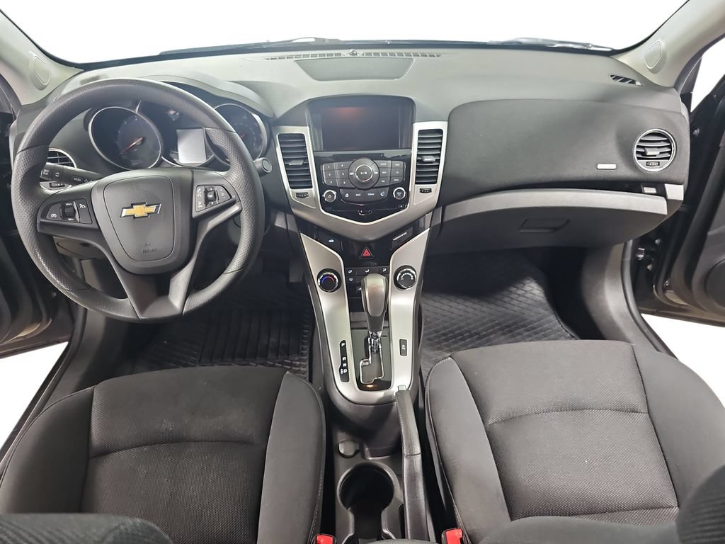 Used 2016 Chevrolet Cruze LT FWD image 11
