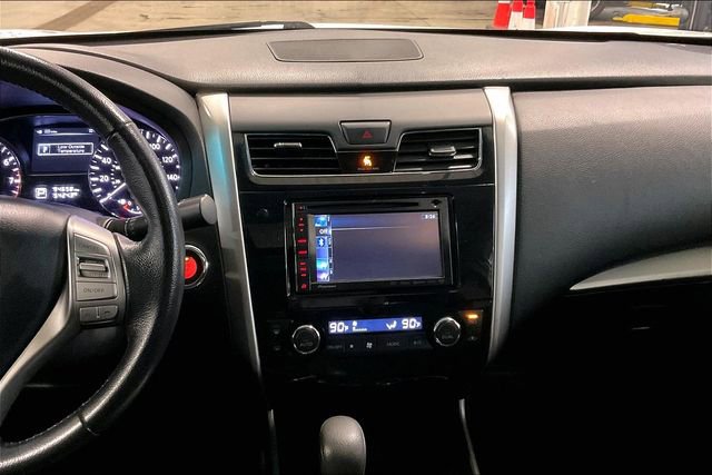 Used 2013 Nissan Altima 2.5 SV w/ 2.5SV Convenience Pkg FWD image 6