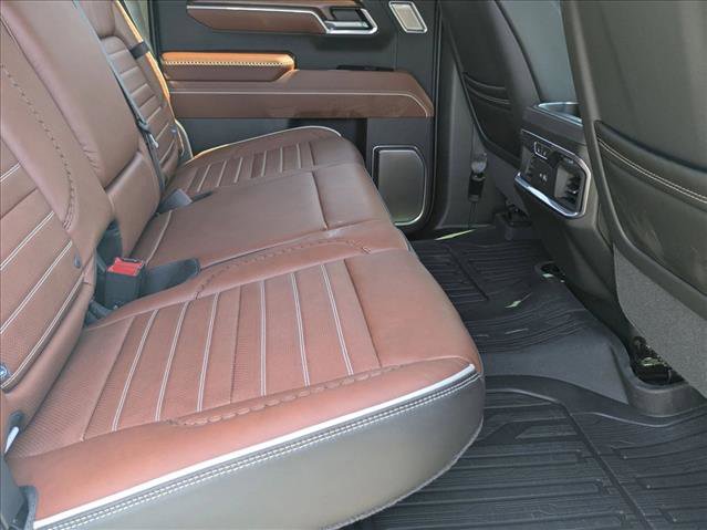 Used 2026 GMC Sierra 1500 Denali Ultimate AWD/4WD image 19