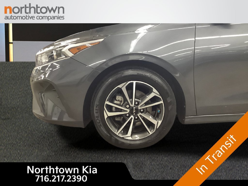 Used 2024 Kia Forte LXS w/ LXS Technology Package FWD image 25
