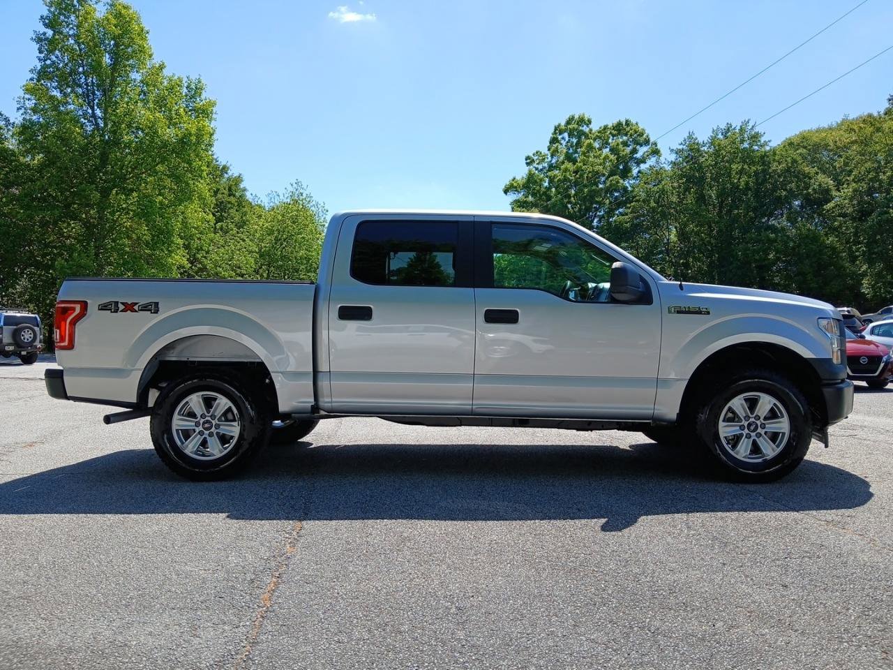 Used 2017 Ford F150 XL w/ XL Power Equipment Group AWD/4WD image 5