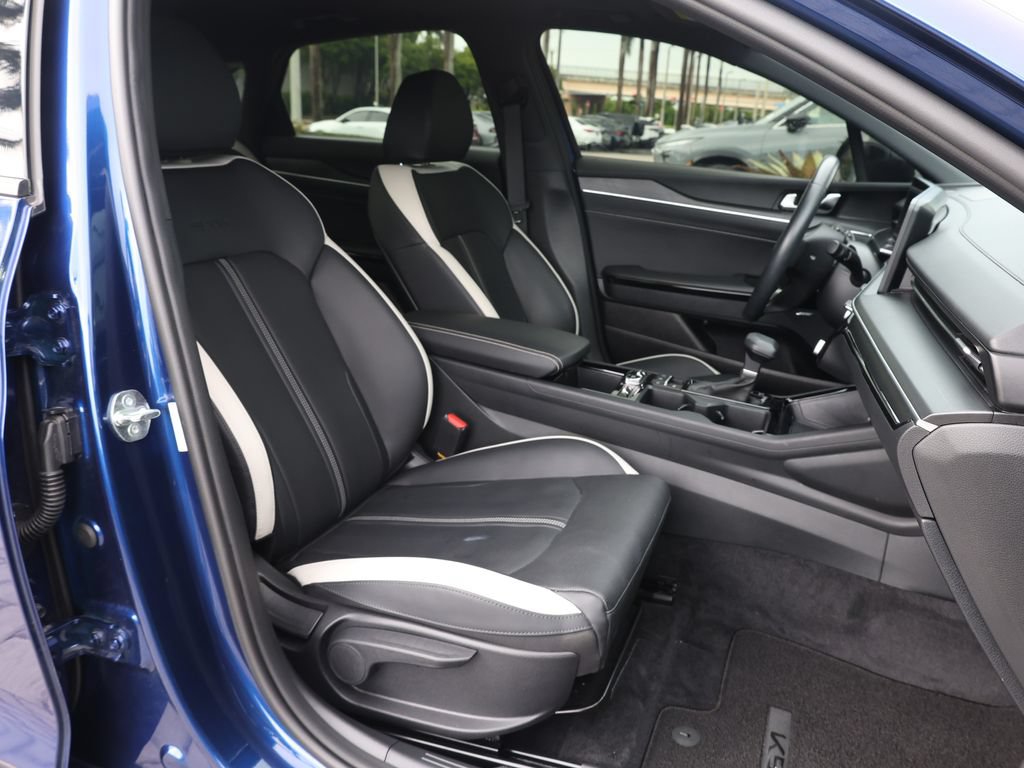 Used 2025 Kia K5 GT-Line w/ GT-Line Premium Package FWD image 20