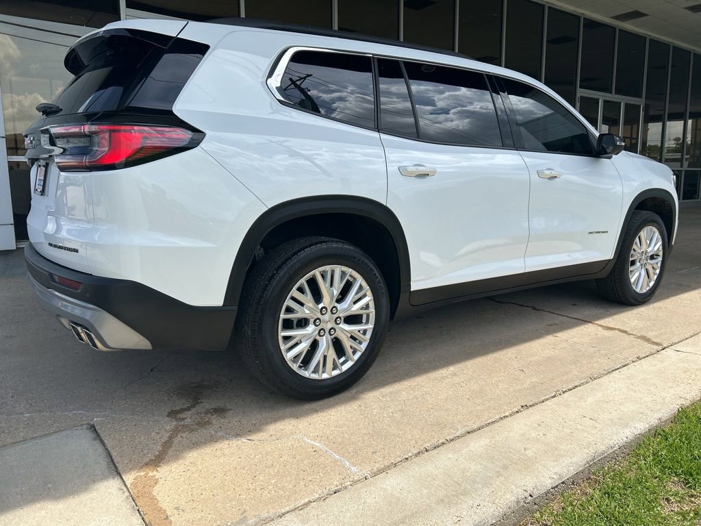 Used 2024 GMC Acadia Elevation w/ Luxury Package image 7