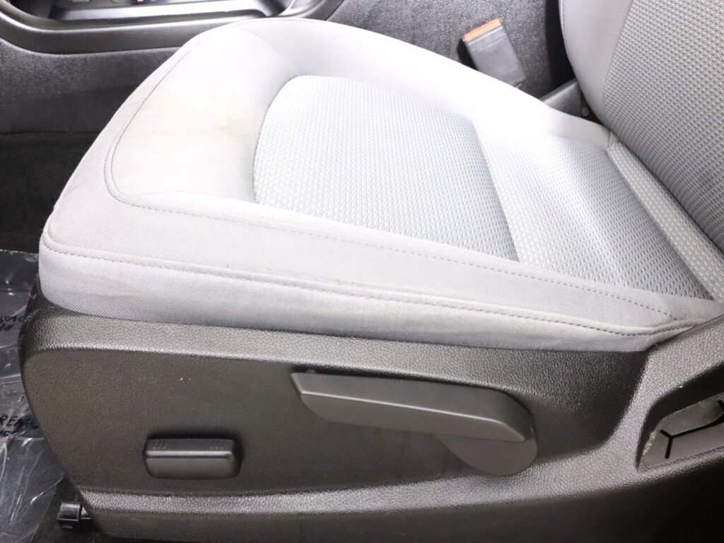 Used 2018 Chevrolet Colorado W/T w/ WT Convenience Package image 24