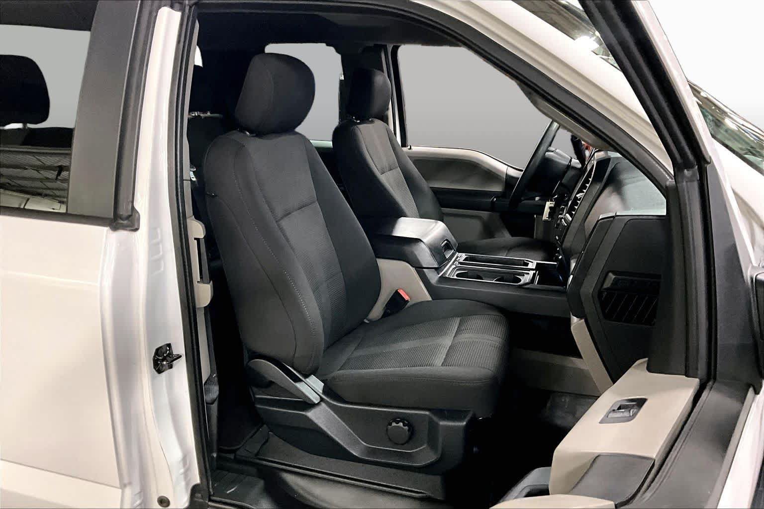 Used 2018 Ford F150 XL w/ Equipment Group 101A Mid AWD/4WD image 8
