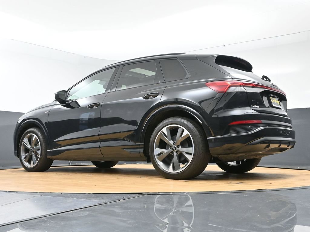 Used 2024 Audi Q4 e-tron Premium Plus w/ Premium Plus image 54