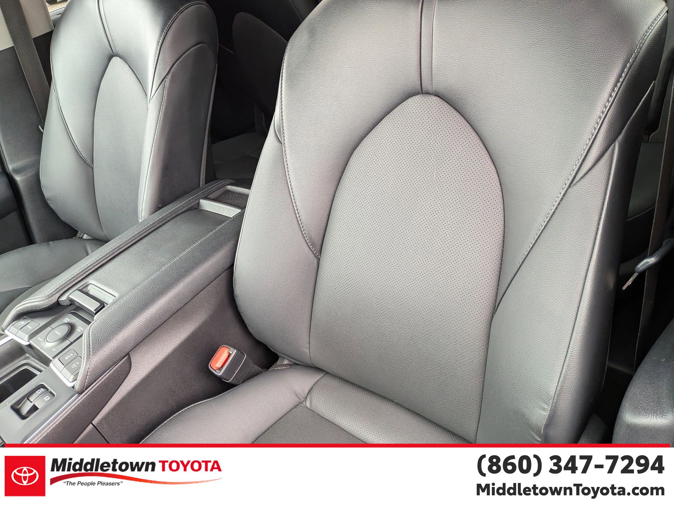 Certified 2024 Toyota Grand Highlander XLE image 14