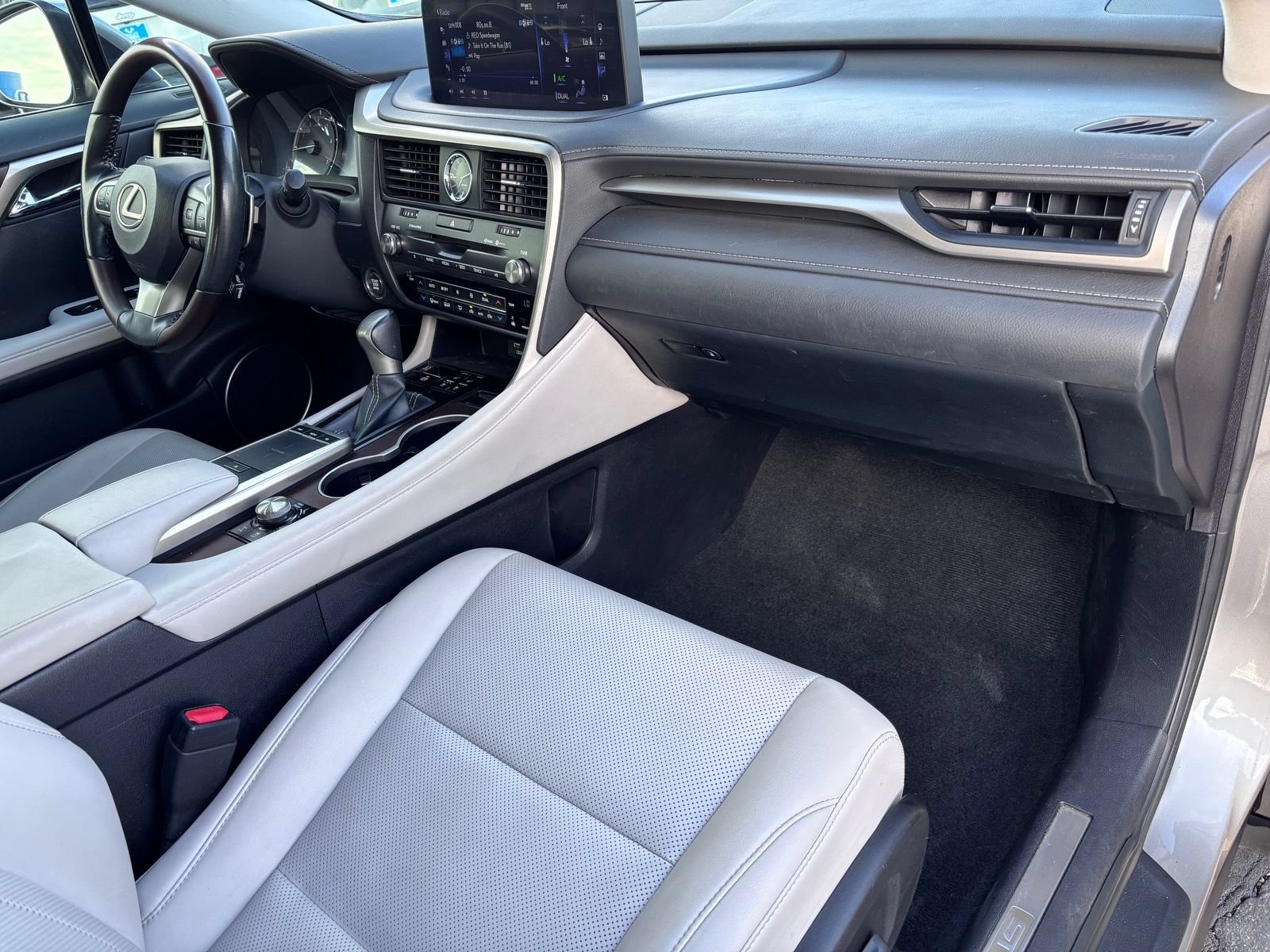 Used 2020 Lexus RX 350 AWD w/ Premium Package image 13