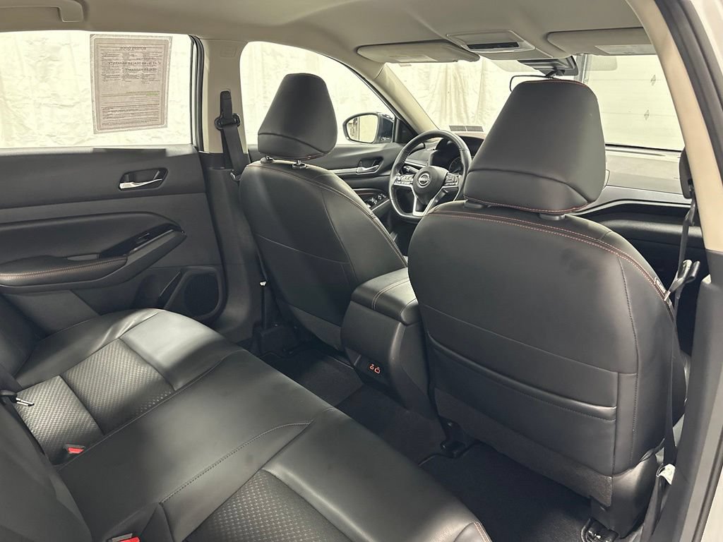 Used 2023 Nissan Altima 2.5 SR FWD image 53