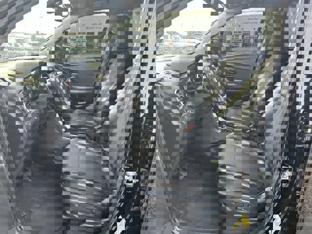 Used 2019 Chevrolet Trax LT w/ LT Convenience Package image 2