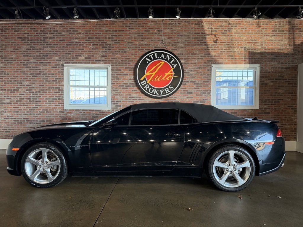 Used 2015 Chevrolet Camaro LT w/ RS Package image 4