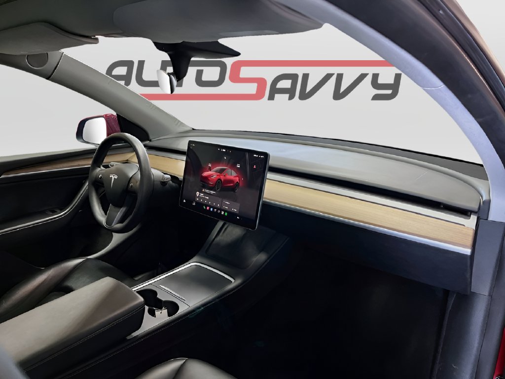 Used 2023 Tesla Model Y Performance AWD/4WD image 29