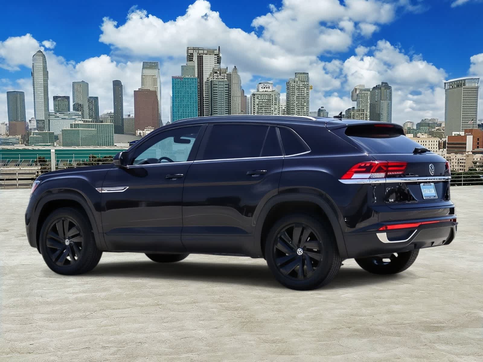 Certified 2020 Volkswagen Atlas Cross Sport SE FWD image 6