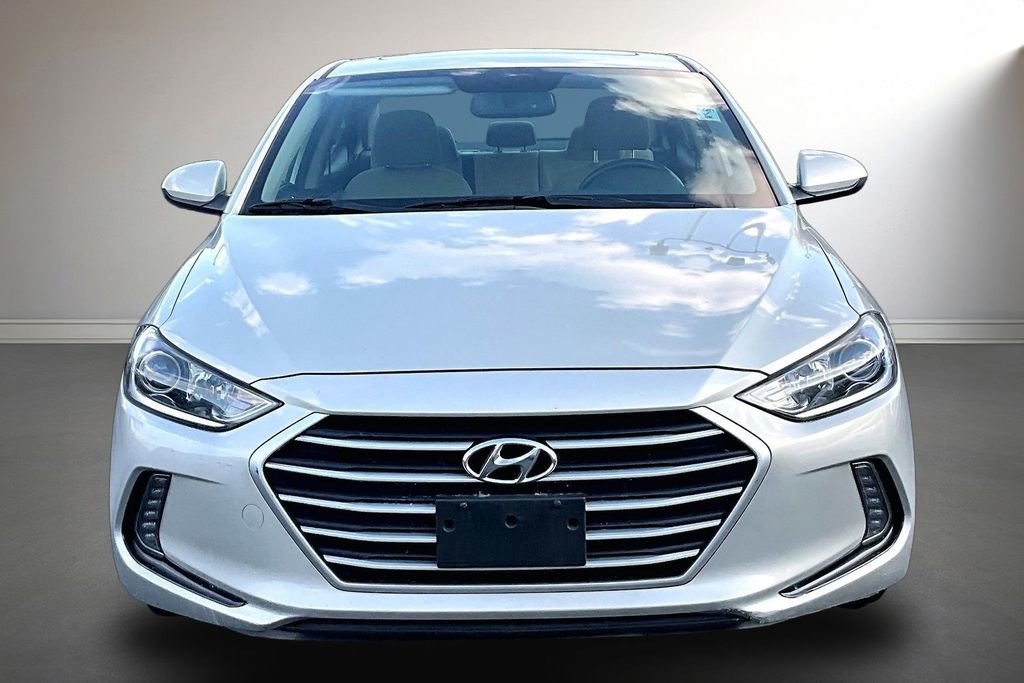 Used 2017 Hyundai Elantra Value Edition FWD image 2