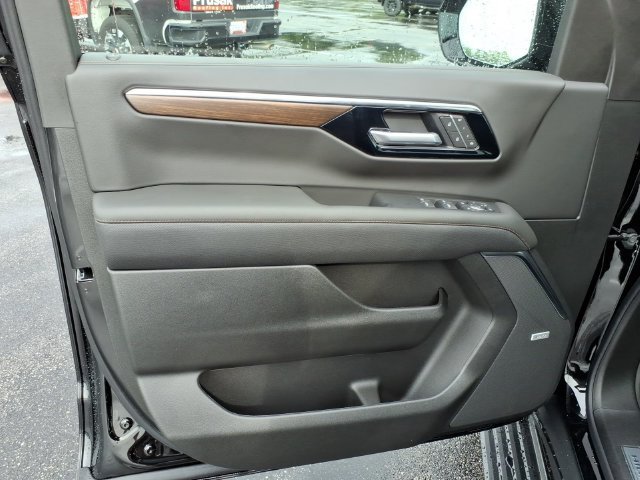 New 2027 Chevrolet Tahoe High Country AWD/4WD image 12