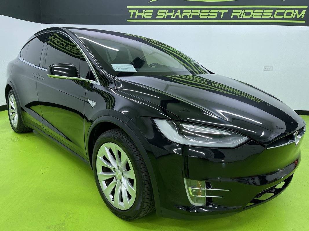Used 2016 Tesla Model X 75D image 2