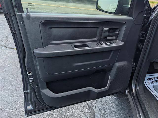 Used 2016 RAM 1500 Tradesman w/ Popular Equipment Group RWD image 11