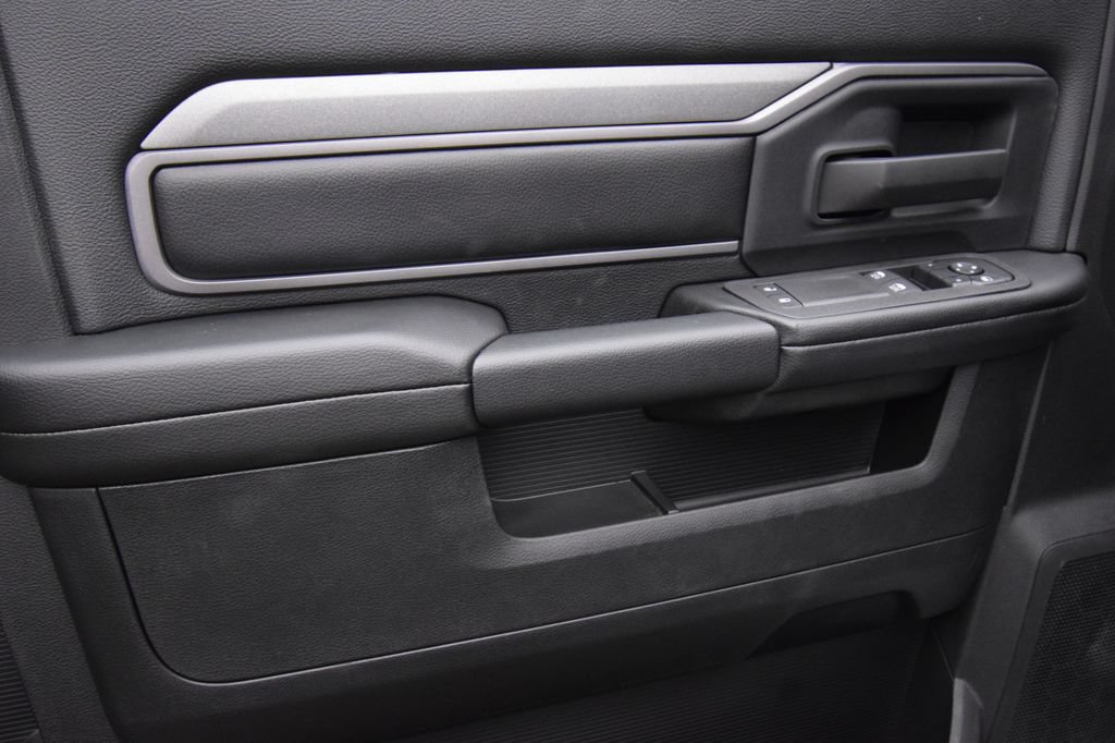 New 2026 RAM 5500 Tradesman AWD/4WD image 21