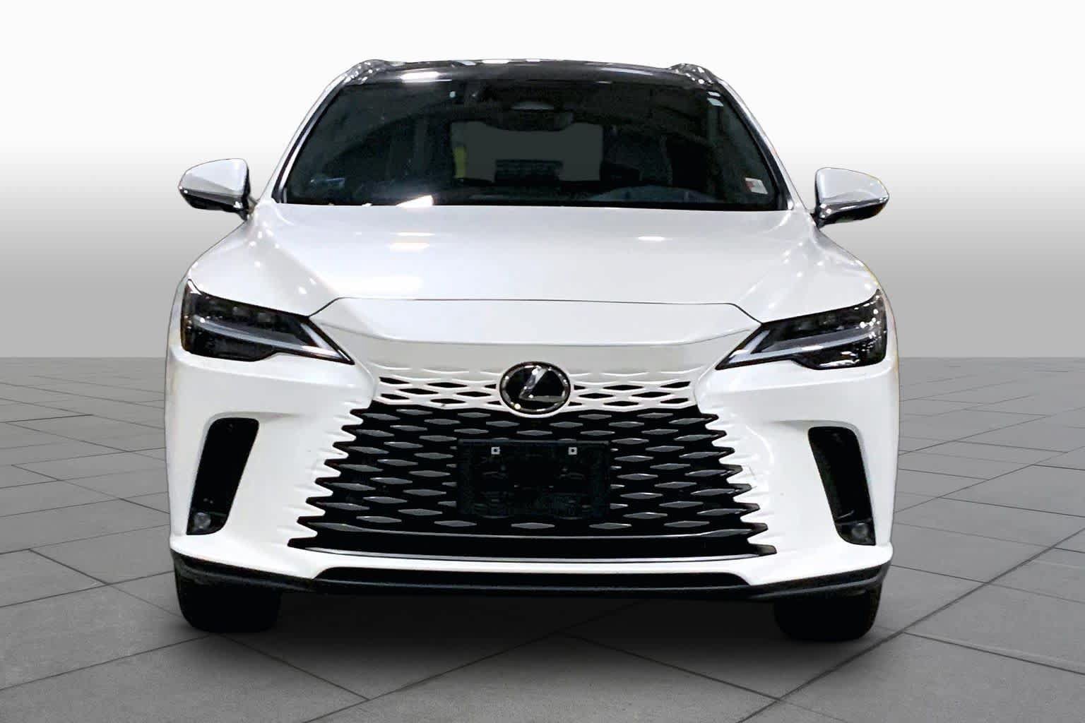 Certified 2025 Lexus RX 450h AWD w/ Convenience Package image 4