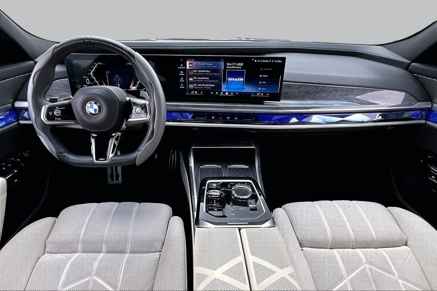 Used 2023 BMW 760i xDrive w/ Executive Package AWD/4WD image 14