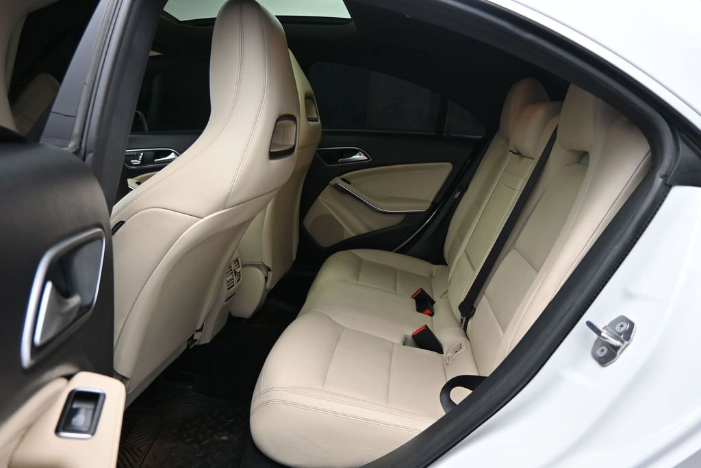 Used 2019 Mercedes-Benz CLA 250 image 23