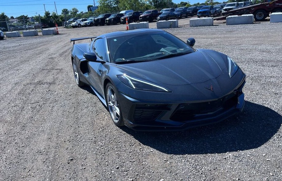 Used 2020 Chevrolet Corvette Stingray Preferred Cpe w/ 2LT Preferred Equipment Group RWD image 3