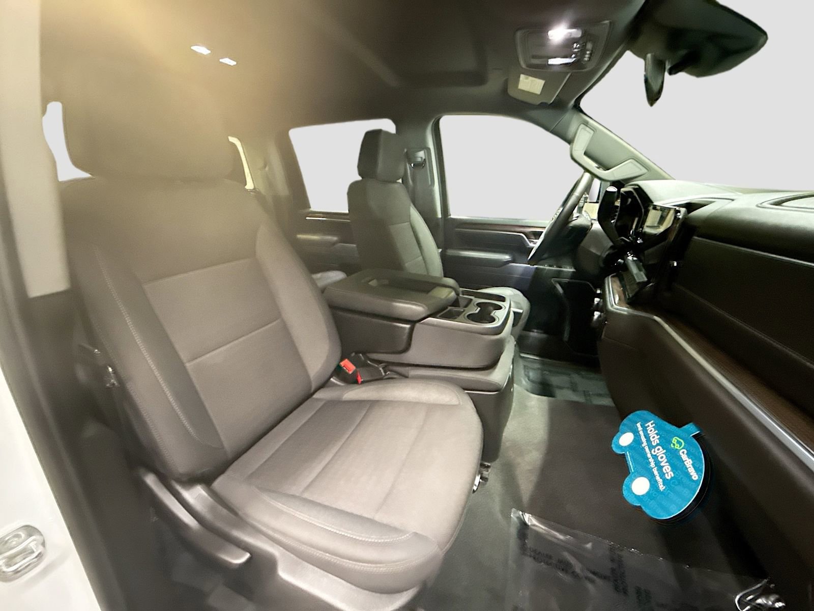 Used 2025 Chevrolet Silverado 2500 LT w/ Convenience Package image 30