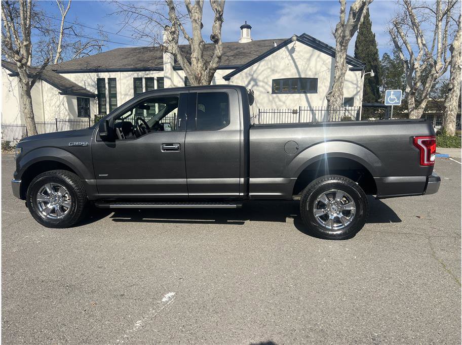 Used 2016 Ford F150 XLT w/ Equipment Group 301A Mid image 4