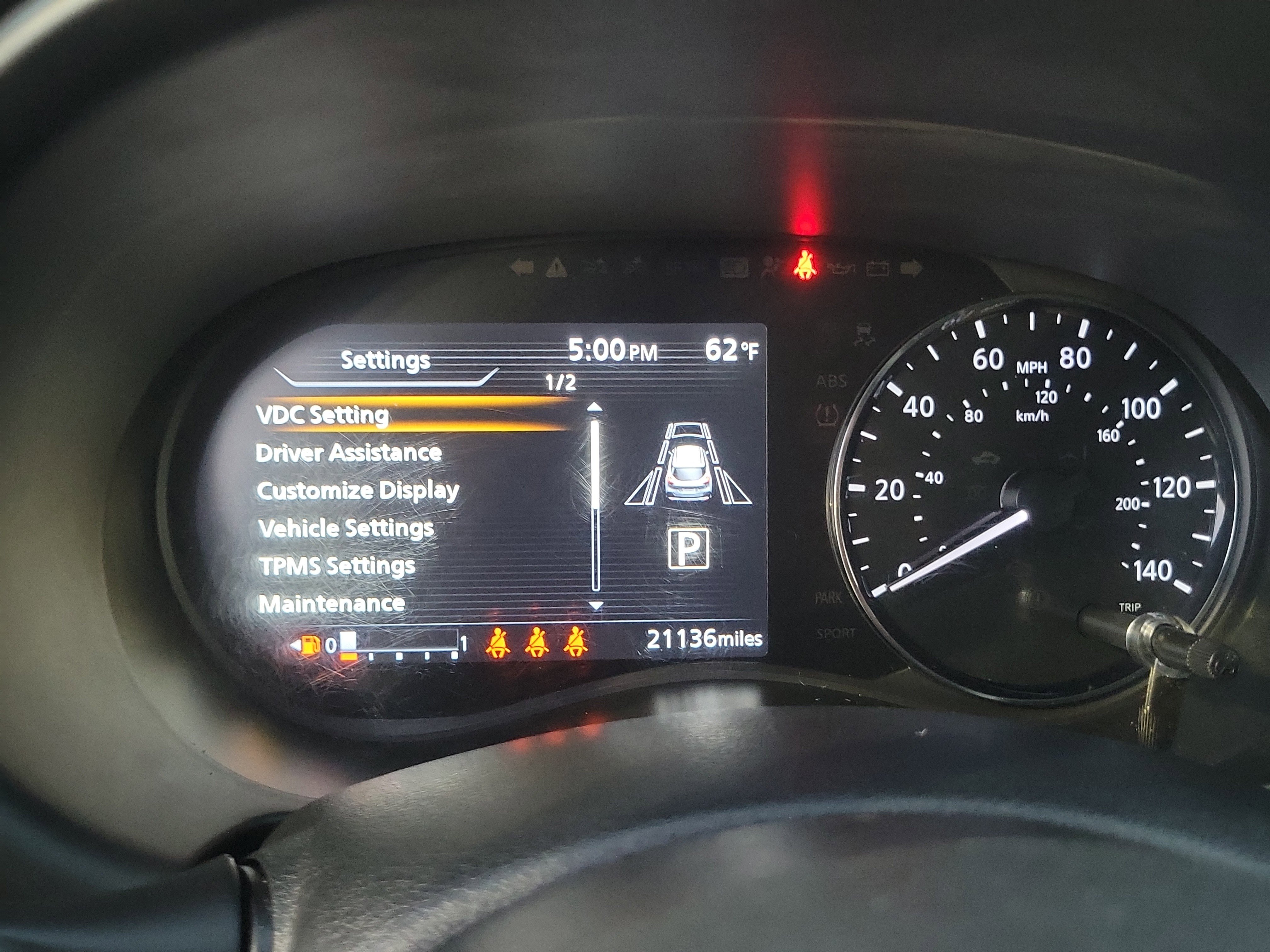 Used 2023 Nissan Kicks SR image 9