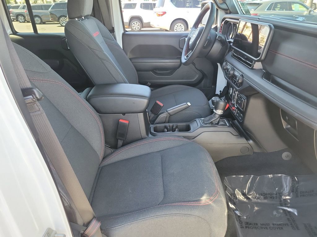 Used 2024 Jeep Wrangler Unlimited Rubicon w/ Safety Group image 20