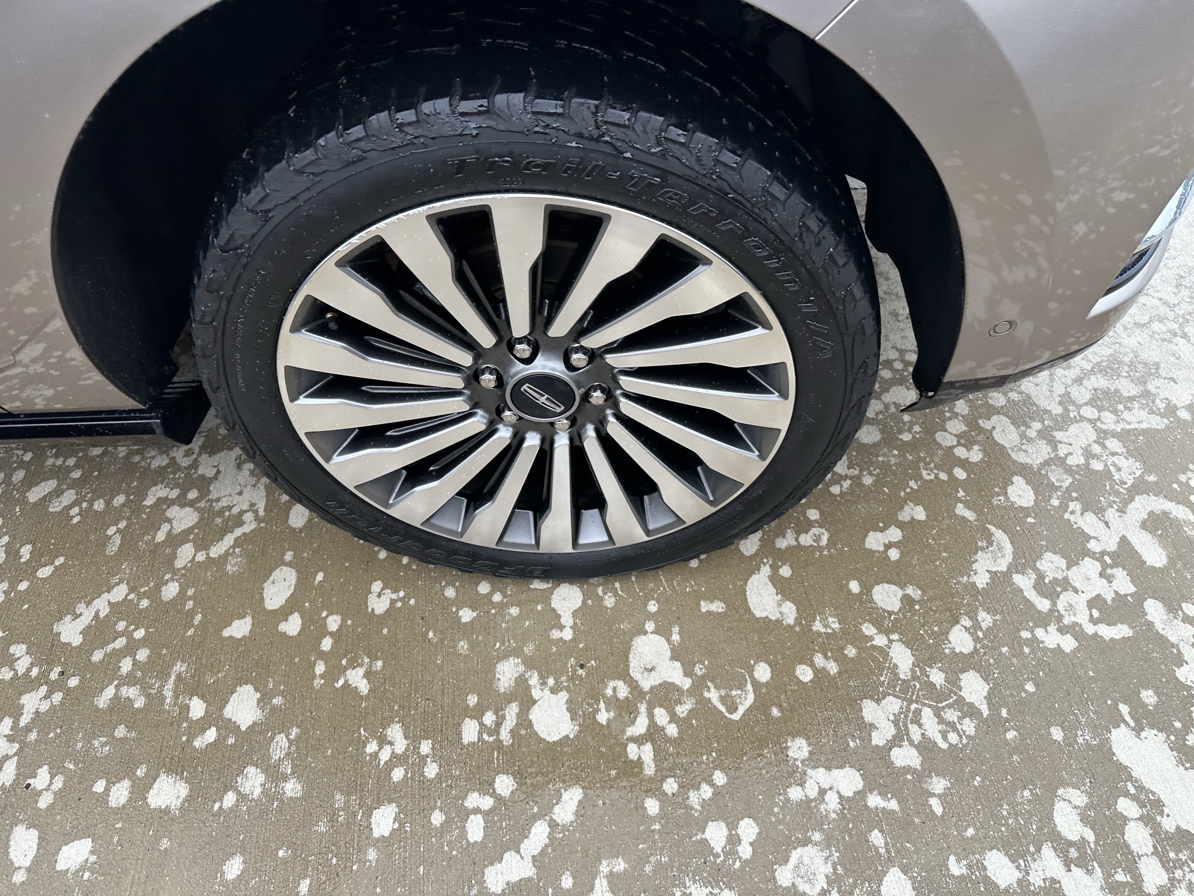 Used 2019 Lincoln Navigator Reserve AWD/4WD image 4