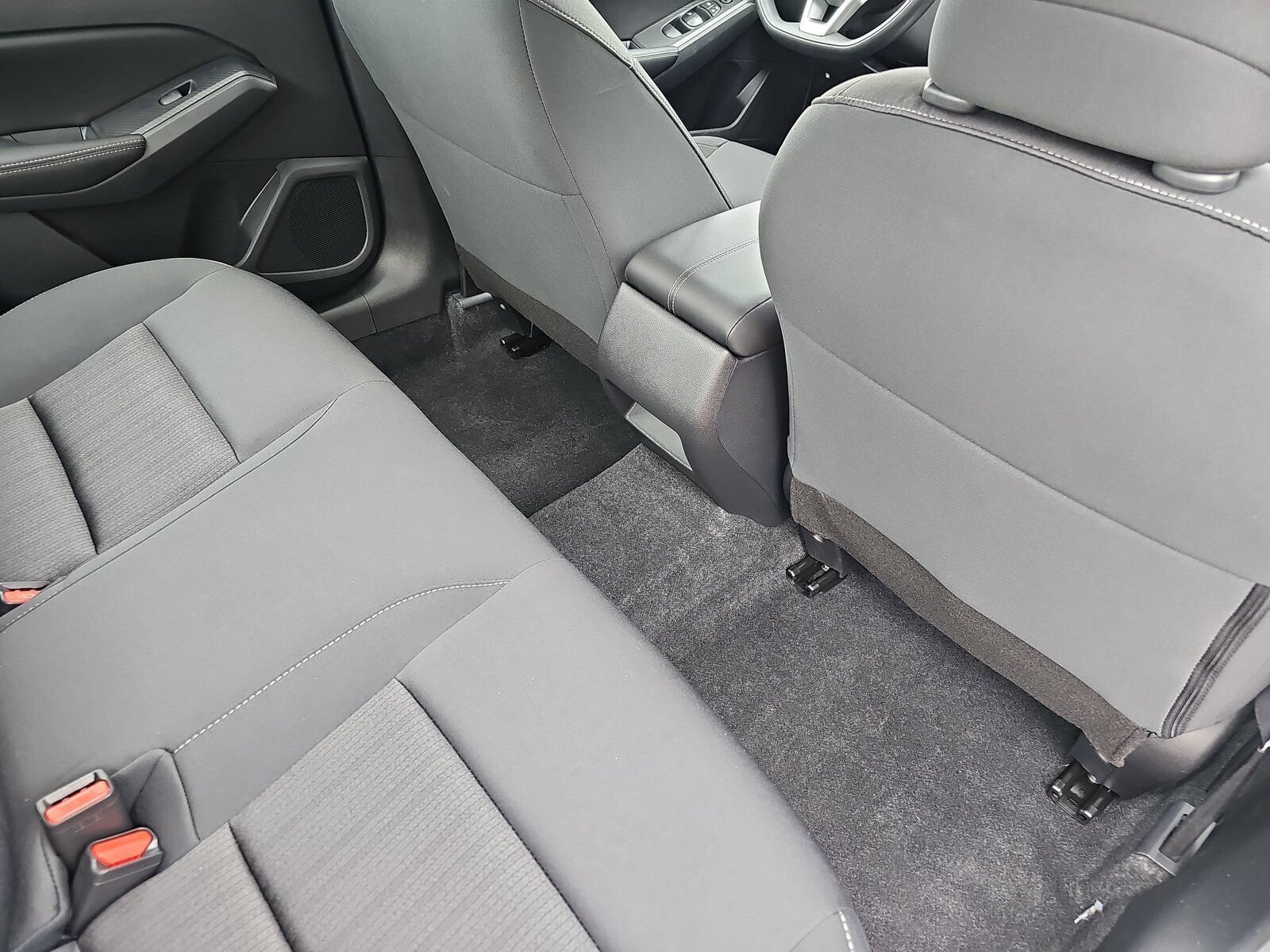 New 2026 Nissan Altima 2.5 SV FWD image 11