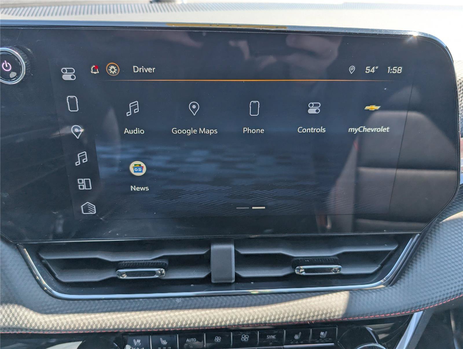 Used 2025 Chevrolet Equinox RS w/ Safety and Technology Package AWD/4WD image 31