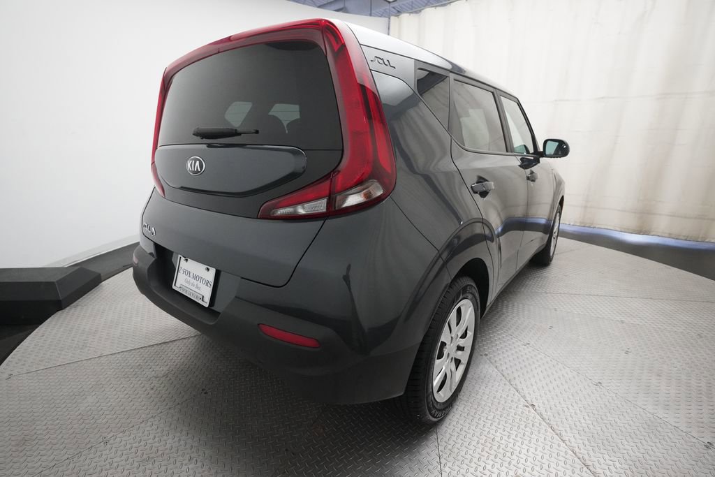Used 2021 Kia Soul LX FWD image 13