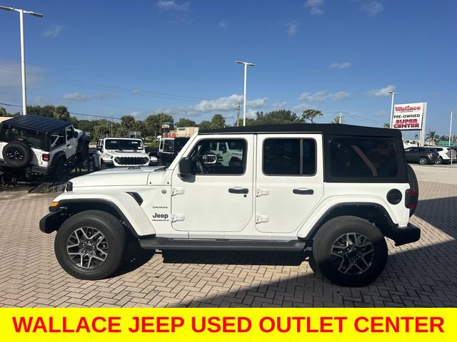 Certified 2024 Jeep Wrangler Unlimited Sahara w/ Safety Group AWD/4WD image 9