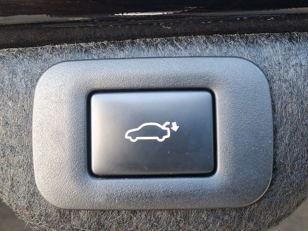 Used 2024 Lexus ES 350 F Sport w/ Technology Package FWD image 29