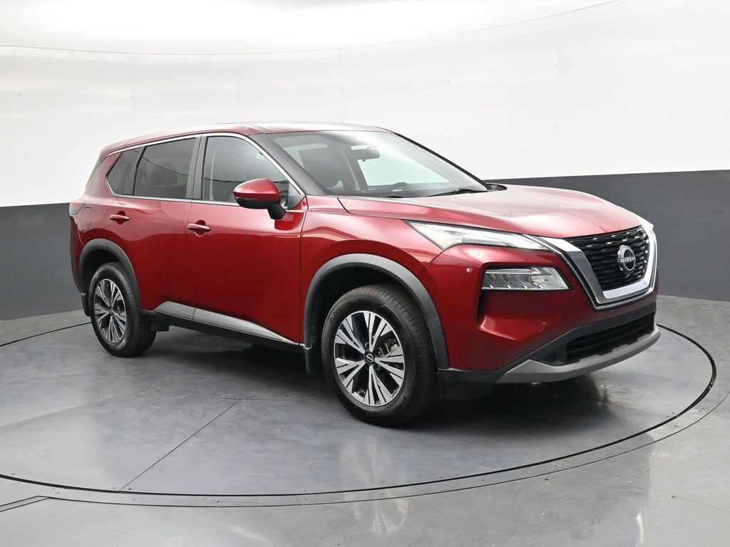Used 2022 Nissan Rogue SV FWD image 2