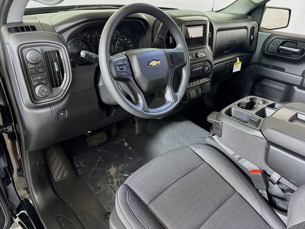 New 2026 Chevrolet Silverado 1500 Custom w/ Turbomax Blackout Package AWD/4WD image 5